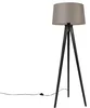 Černá stojací lampa s lněným stínítkem a třemi nohami