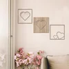 Dřevěné srdce na zeď – 3dílná kolekce dekorací v přírodním odstínu Dub Sonoma 20x20 cm