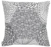 Elegantní povlak na polštář Ruut 45x45 cm v šedo-bílém designu