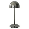 LED stolní lampa Tim s dálkovým ovládáním a kovovým stínidlem
