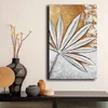 Obraz na plátně květ s velkými listy 45 × 70 cm