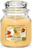 Středně velká vonná svíčka Yankee Candle ve skle - Calamansi Cocktail 411 g