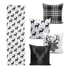 Vánoční povlaky a běhoun na stůl Minimalist Reindeer & Stars