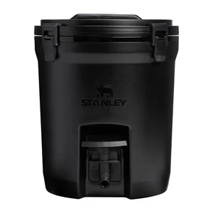 7,5 l nádoba na nápoje Fast-Flow Black 2.0 od Stanley