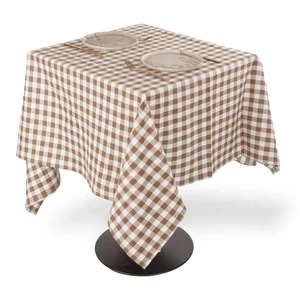 Bavlněný ubrus 150×150 cm s gingham vzorem