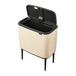 Béžový dotykový ocelový odpadkový koš 36 l Bo Touch Bin Brabantia