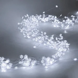 Bílý LED řetěz s 480 světýlky