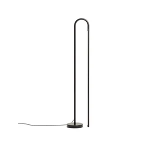Bow stojací lampa 120 cm černá – Kave Home