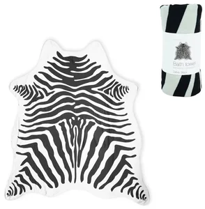 Černobílá osuška Zebra 146x150 cm