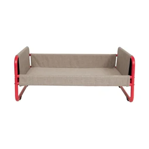 Červený ocelový pelíšek pro psa 72×58 cm Milo – OYOY Living Design