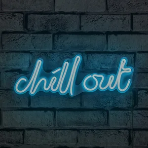 Chill Out – modrý LED nápis na zeď 39 × 14 cm