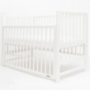 Dětská postýlka New Baby BASIC se stahovací bočnicí, bílá