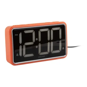 Digitální budík New Retro Karlsson