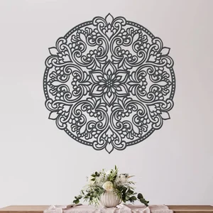 Dřevěná mandala Láska s barevným výběrem 60 cm