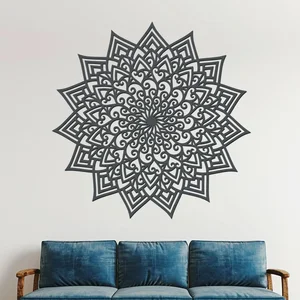 Dřevěná mandala Laskavosti 80x80 cm