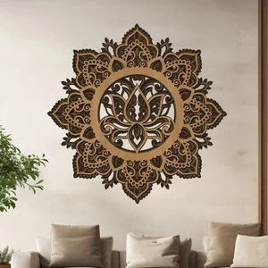 Dřevěná mandala Síla Okamžiku 40 cm