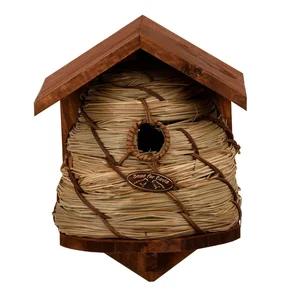 Dřevěná ptačí budka Hive od Esschert Design