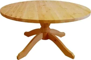 Dřevěný kulatý stůl
