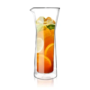 Dvoustěnná karafa Vialli Design 800 ml