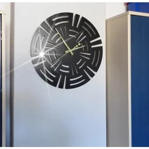 Elegantní moderní nástěnné hodiny