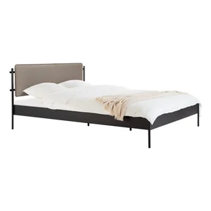 Eton Basic černá dvoulůžková postel 160x200 cm s roštem
