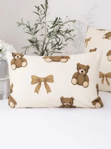 Flanelový povlak na polštář 40x60 cm Medvídci
