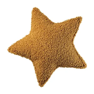 Hnědý dětský polštář Star Wigiwama