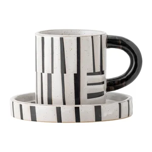 Kameninový šálek Frankie 300 ml Bloomingville