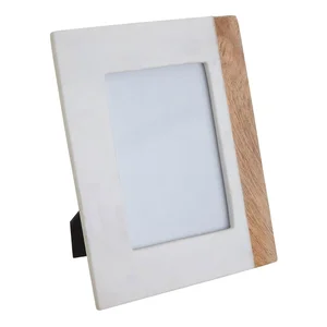 Kamenný rámeček Sena 20×25 cm – bílo-přírodní