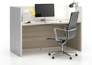 Kancelářská sestava SEGMENT s paravánem a rovnou deskou