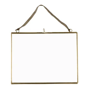 Kovový rámeček na zeď 20×15 cm – zlatý Rex London