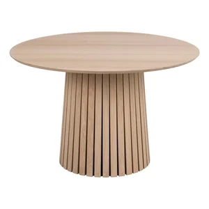 Kulatý jídelní stůl Christo 120 cm od Actona