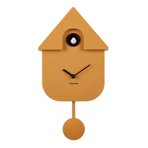 Kyvadlové nástěnné hodiny Modern Cuckoo od Karlsson