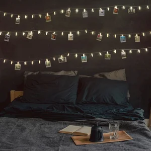 LED světelný řetěz s kolíčky DecoKing Pin, 6,35 m