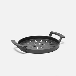 Litinová grilovací pánev Lore 28 cm s děrovaným povrchem