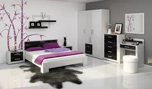 Ložnice MOLTENO – bílý/černý lesk, 5 let záruky