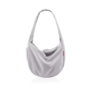 Moonbag Cord Grey – taška přes rameno Reisenthel