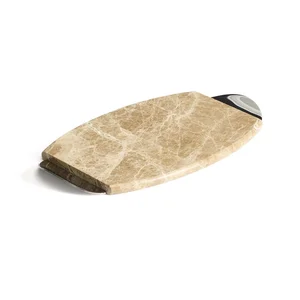 Mramorové servírovací prkénko Adoma 39,5 × 21 cm – Kave Home