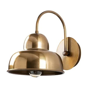 Nástěnné svítidlo Berceste ve zlaté barvě