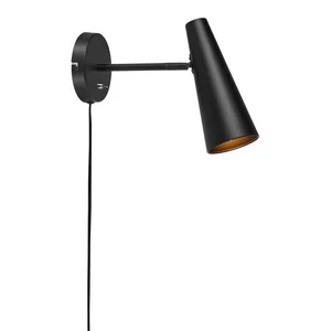 Peak černé nástěnné svítidlo Markslöjd