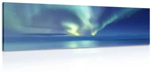 Polární záře nad oceánem