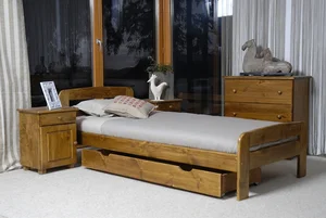 Postel CAYSON 90x200 cm s roštem – masiv borovice, dubové moření