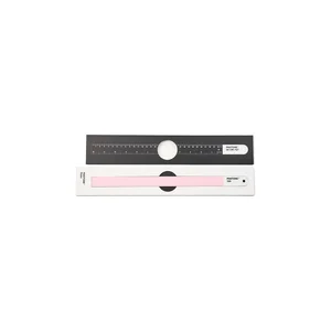 Pravítko Pantone Light Pink 182