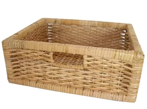 Ratanová zásuvka medová