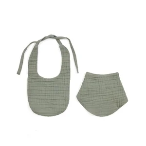 Sada 2 zelených mušelínových bryndáků Prune – Kave Home