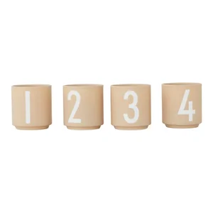 Sada 4 porcelánových svícnů Mini Design Letters