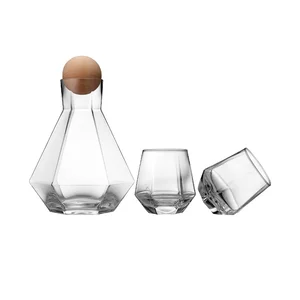 Set 2 sklenic na whiskey a karafu Jaxon 1,28 l – Ladelle