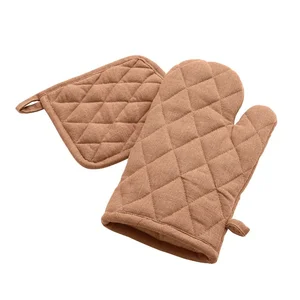 Set chňapek a podložek Gourmet – jemnost interiéru