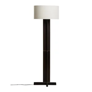 Stojací lampa Niani, textilní stínidlo, výška 150,5 cm – Kave Home