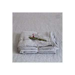 Světle šedé lněné prostěradlo 180×260 cm – Linen Tales